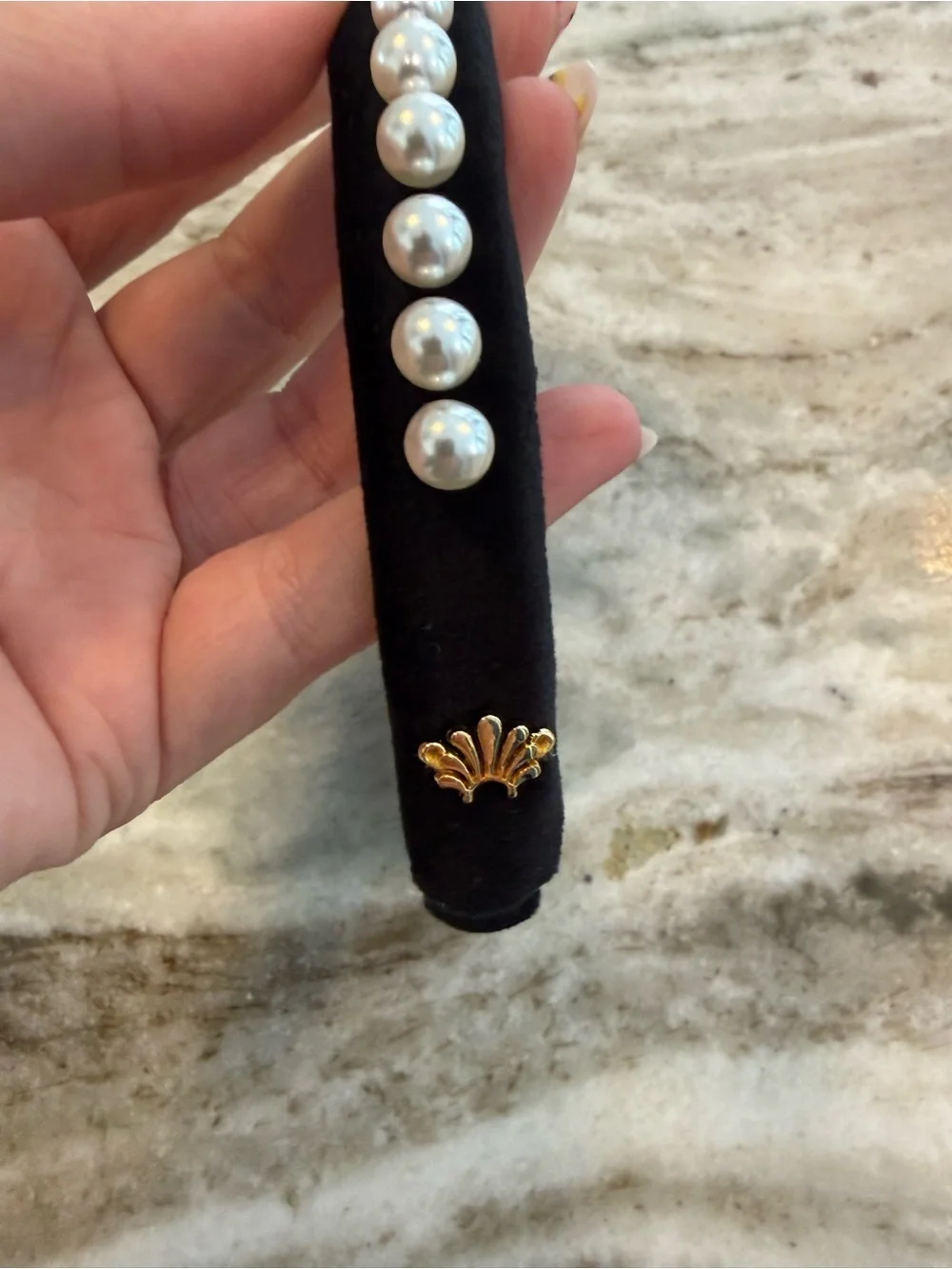 NWT Lele Sadoughi JET Black PEARL EMBELLISHED VELVET GIGI HEADBAND
